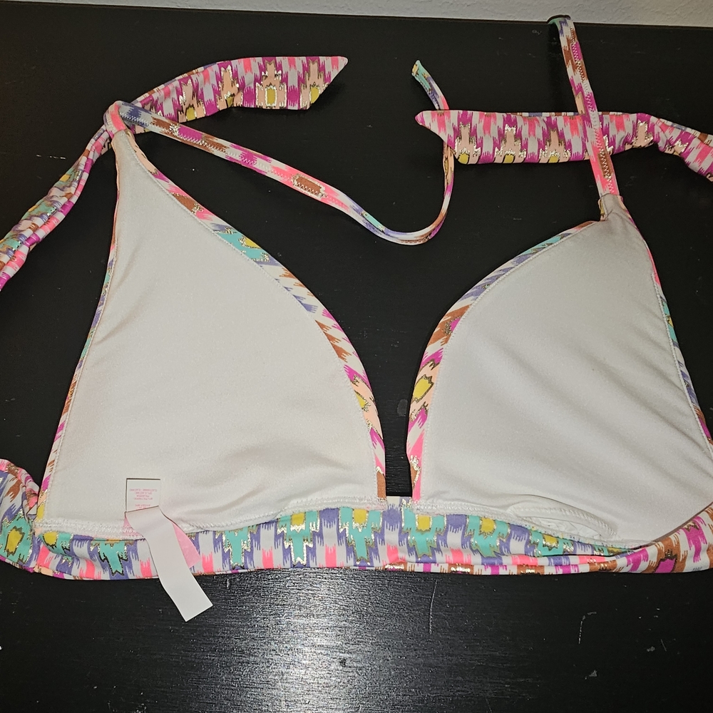 Colorful Patterned Bikini Top - Picture 3 of 6
